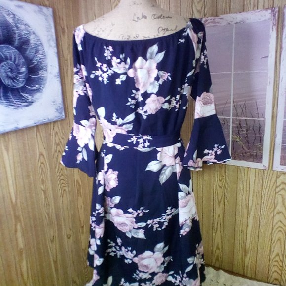Off The Shoulder Ruffled Short Party Dress main image 1